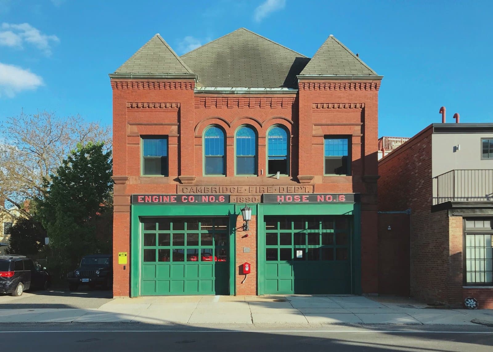 Cambridge: Riverside vs Central Square Buyer Guide