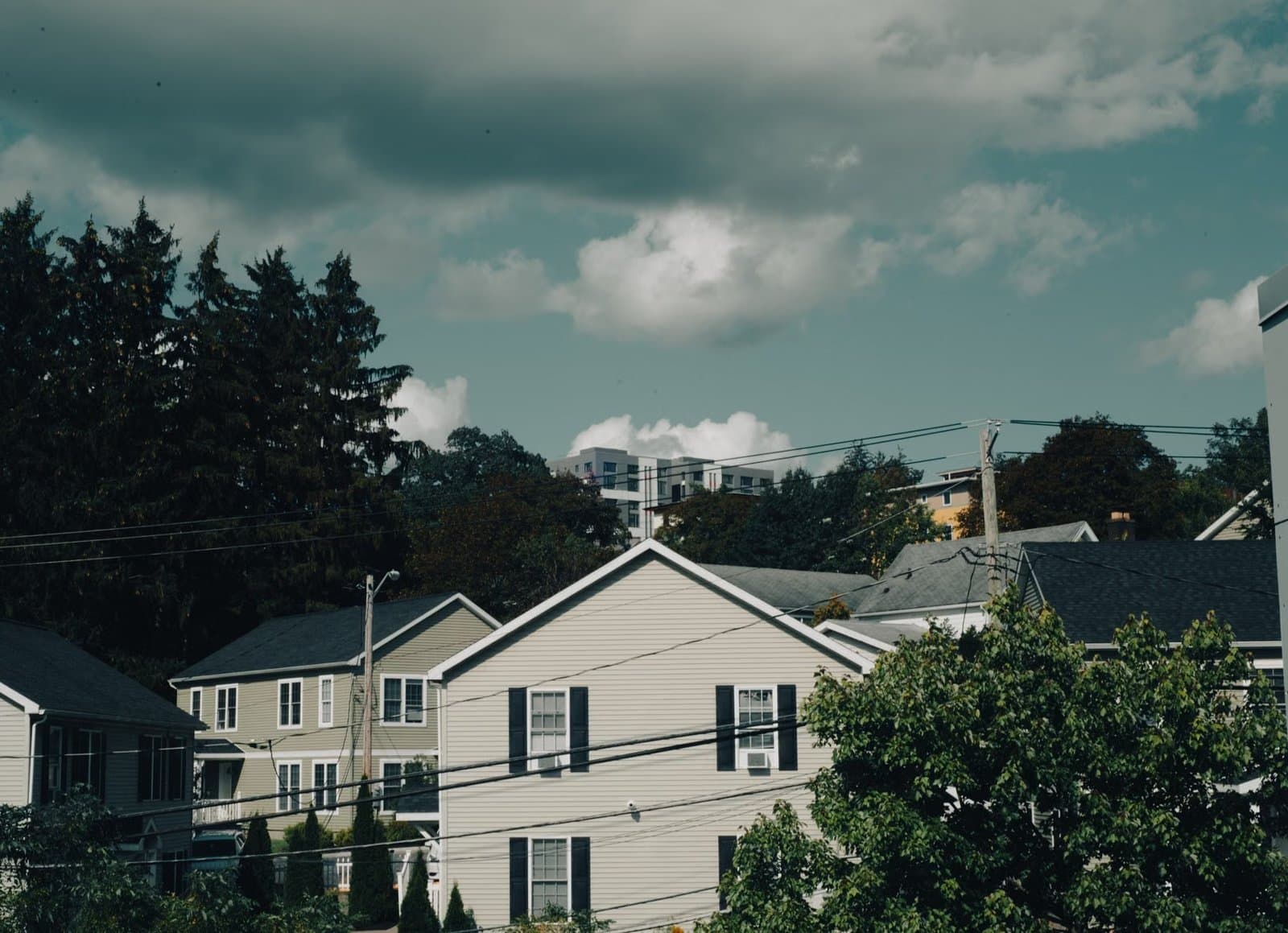 Massachusetts Housing Market: Buyers Face Tight Supply