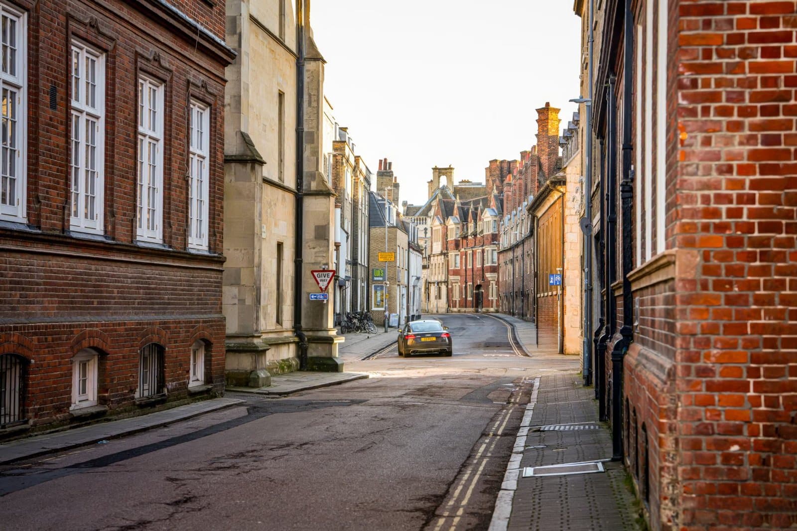 Cambridge’s Fast Home Sales Are a Supply Story